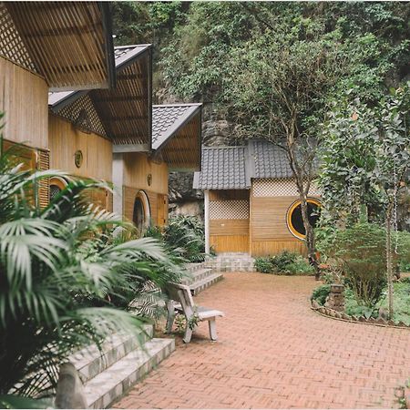 Апартаменты Trang An Mountain House Ниньбинь Экстерьер фото